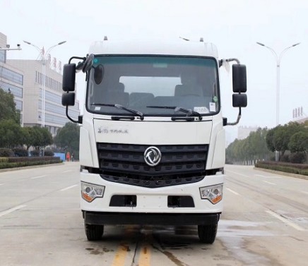 東風(fēng)D3L灑水車(chē)圖片 東風(fēng)D3L灑水車(chē)圖片